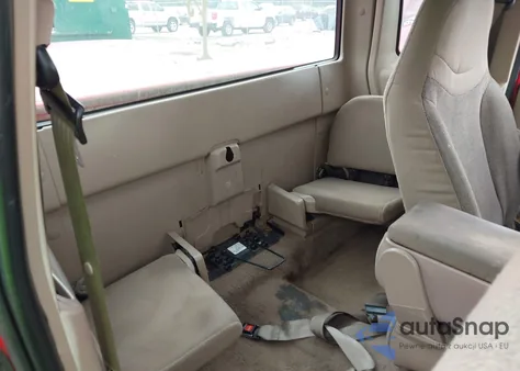 2000 Ford Ranger Xl/Xlt from USA, damaged, VIN 1FTYR14V6YPB51397